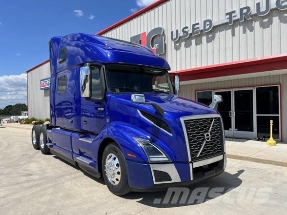 Volvo VNL64T860 Prime Movers