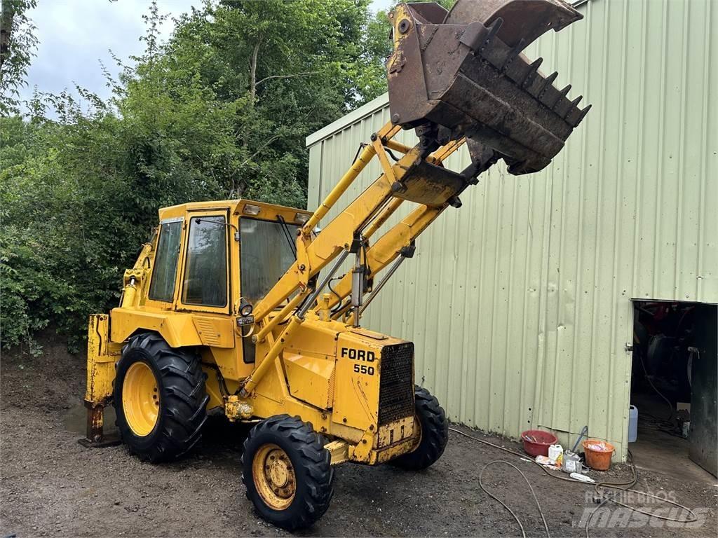 Ford 550 Wheeled excavators