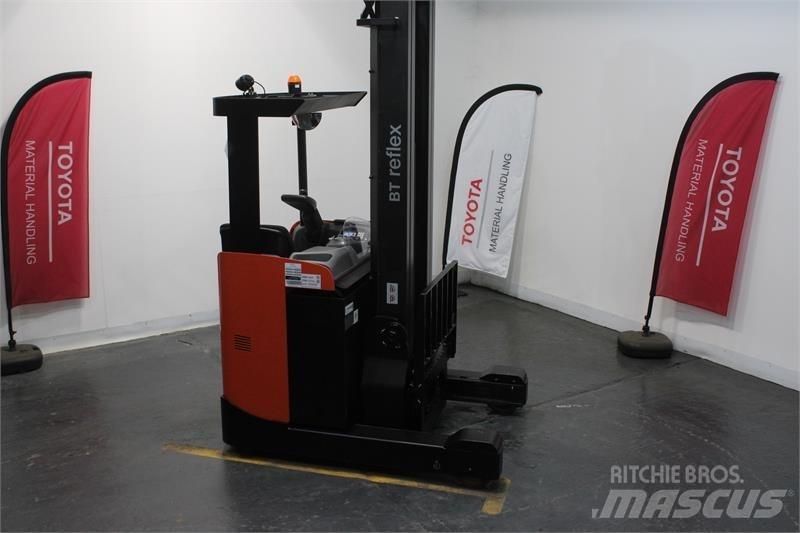 BT RRE160B Reach truck