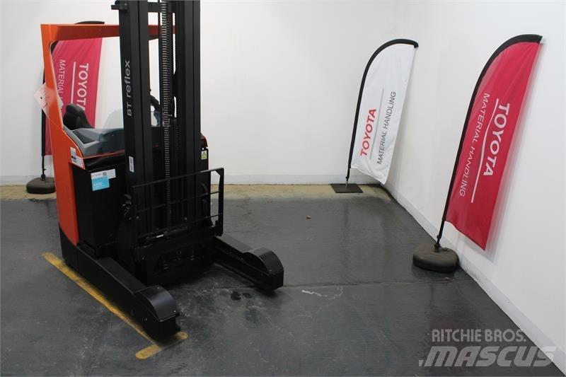 BT RRE200 Reach truck