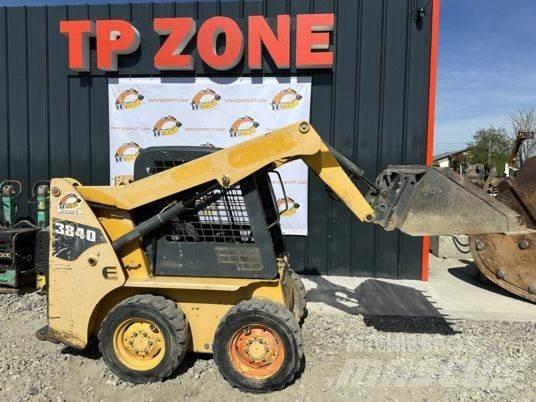 Gehl 3840 Mini loaders