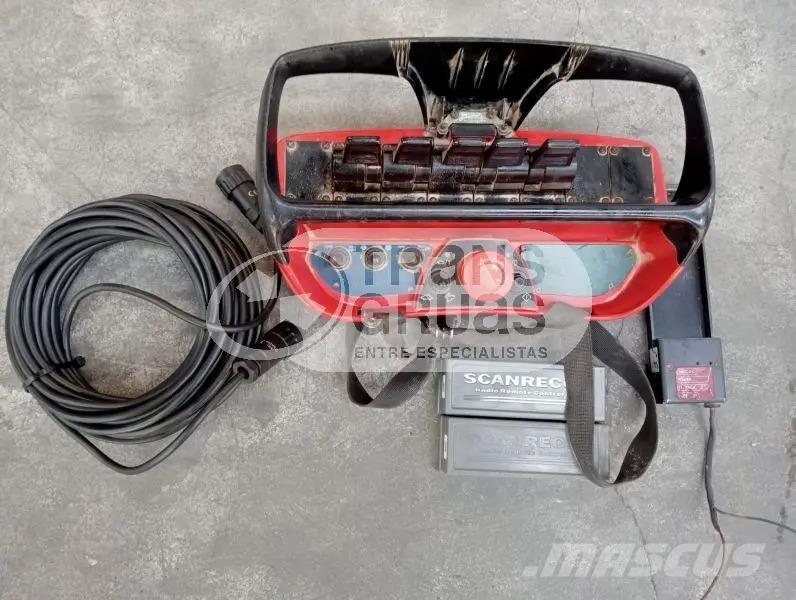 HMF 2223 K6 D Loader cranes