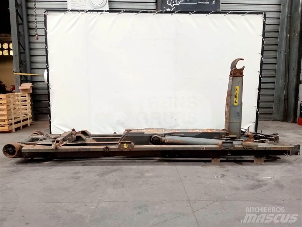 Marrel AL 20 T Hook lifts