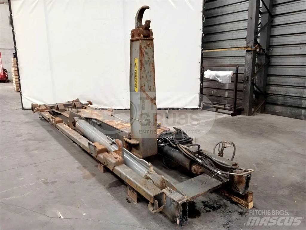 Marrel AL 20 T Hook lifts