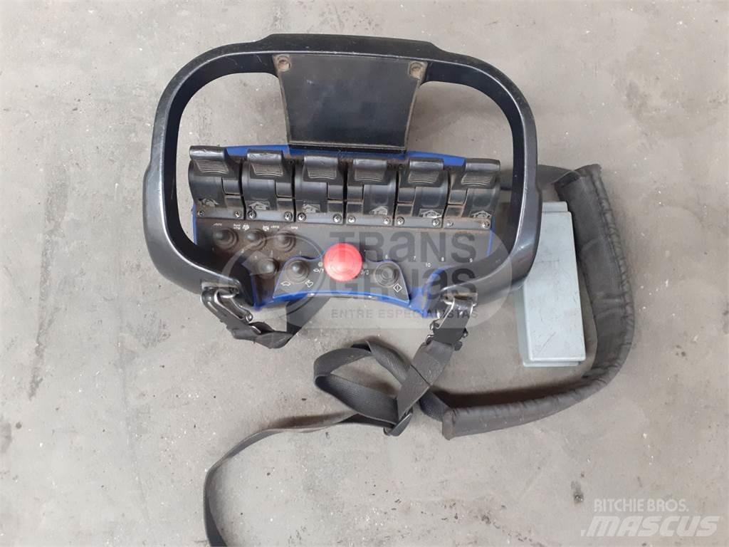 MKG HLK 770 HP Loader cranes