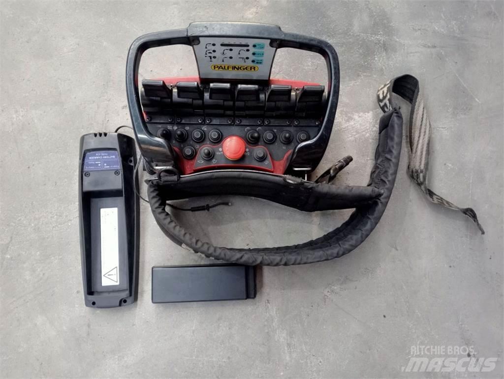 Palfinger PK 23002 Loader cranes