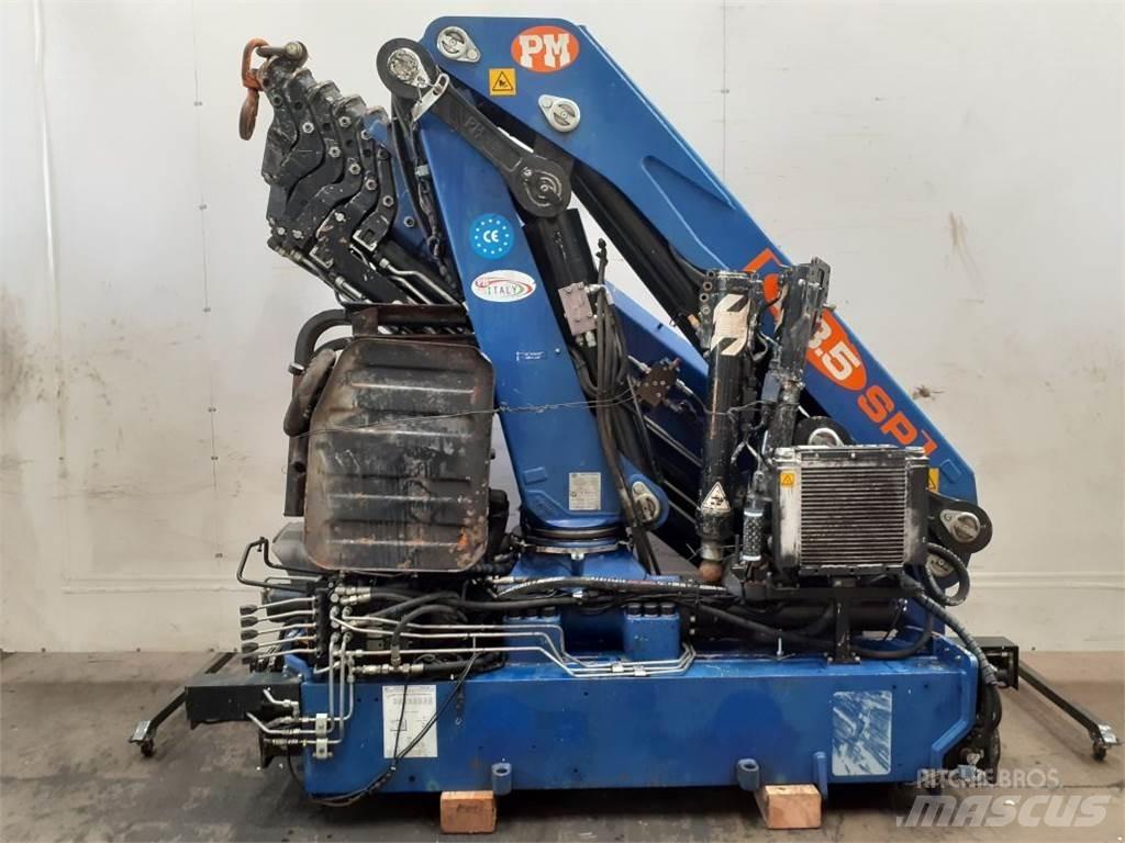 PM 23526 SP Loader cranes