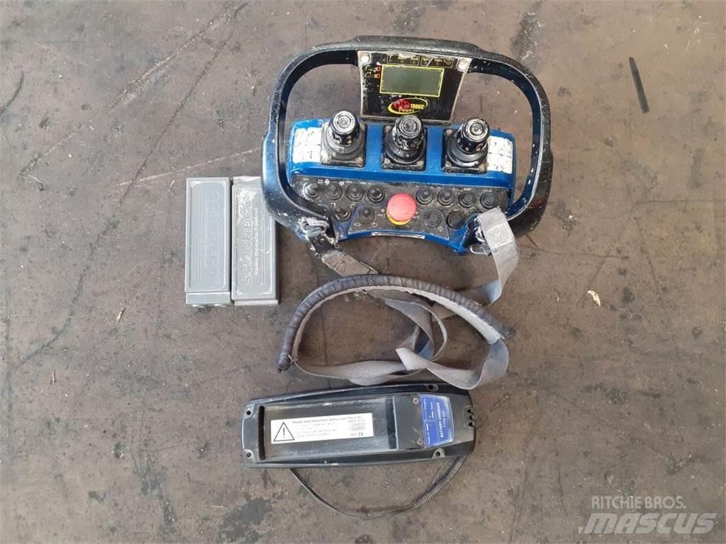 PM 23526 SP Loader cranes