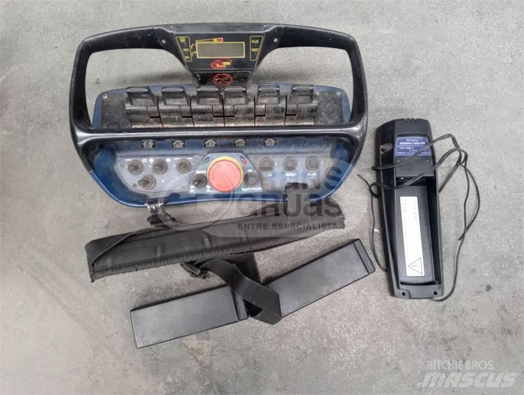 PM 25 SP Loader cranes