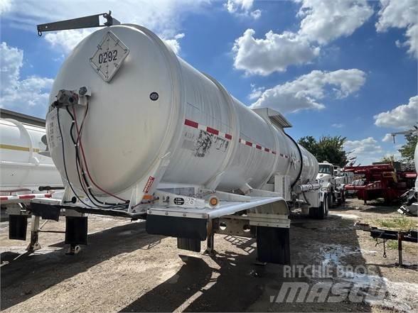 Heil  Tanker semi-trailers