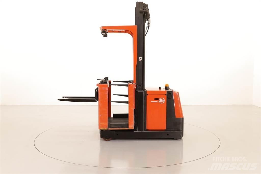 BT OM Medium lift order picker