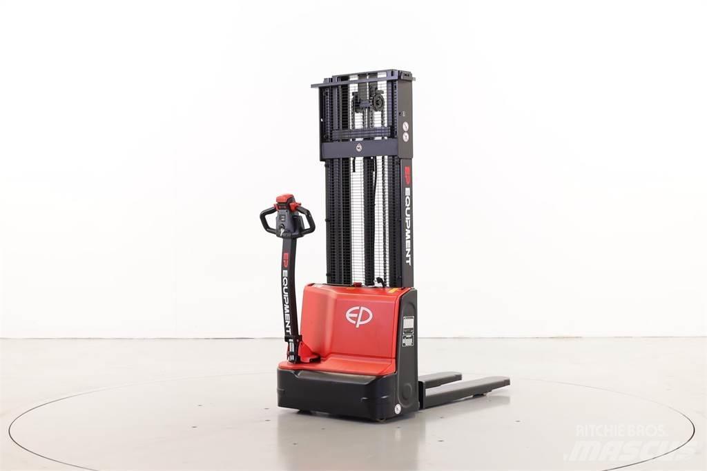 EP DS3 Pedestrian stacker