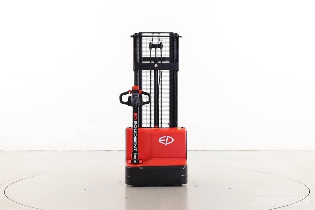 EP DS3 Pedestrian stacker