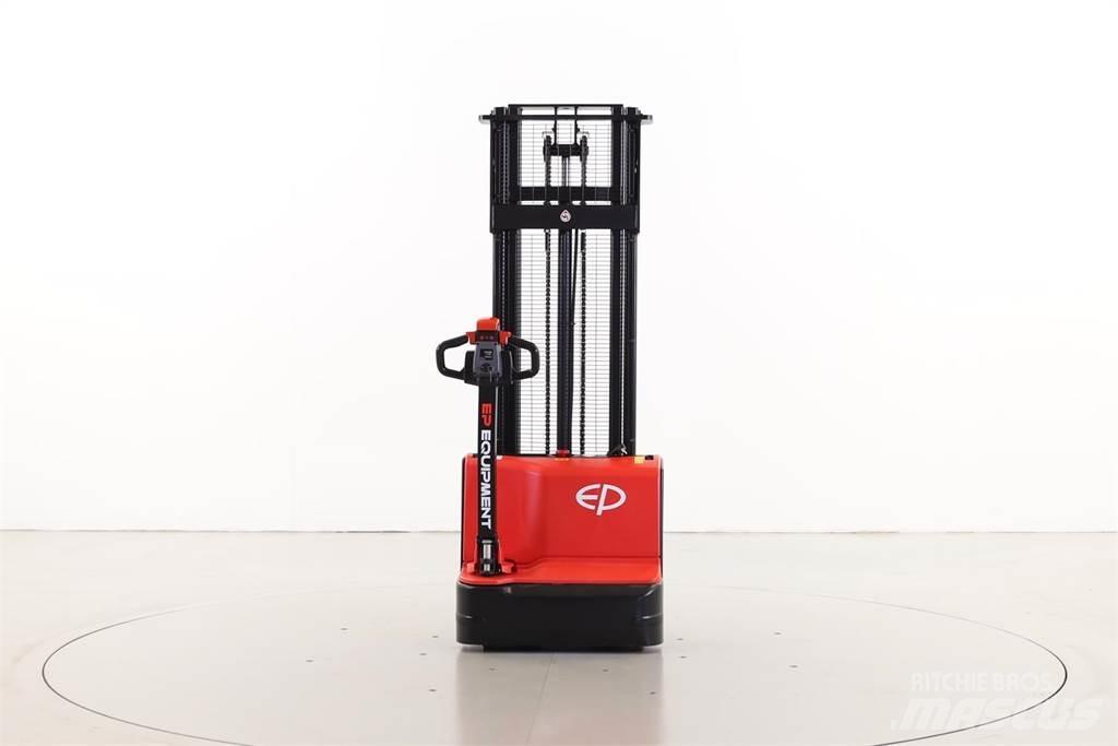 EP DS3 Pedestrian stacker