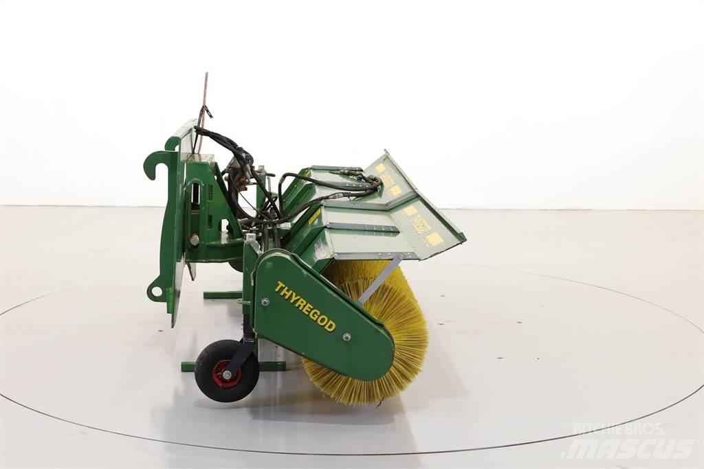 Thyregod TK3300 Combination sweeper scrubbers