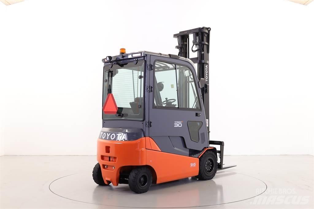 Toyota 8FBMT30 Electric forklift trucks