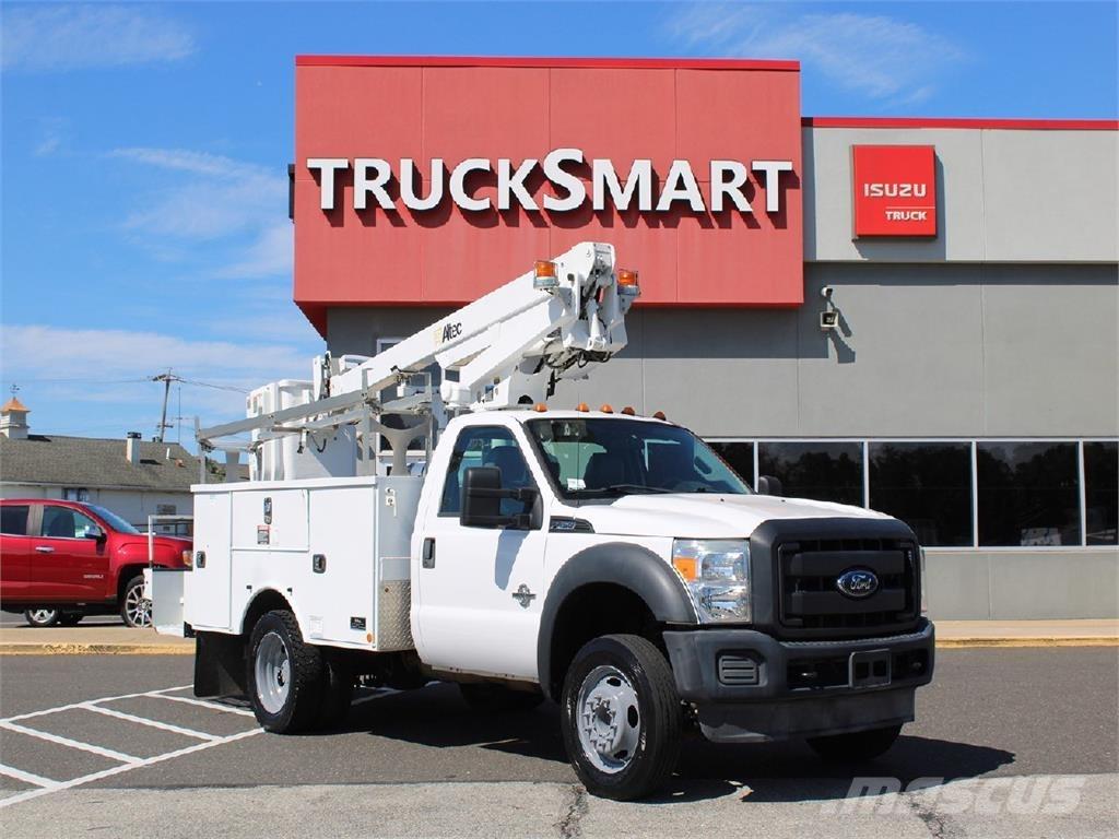 Ford F450 Truck mounted platforms