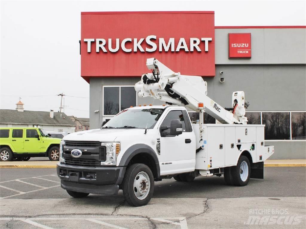 Ford F550 Truck mounted platforms