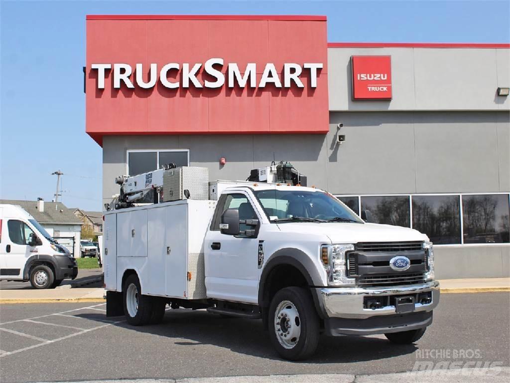 Ford F550 Truck mounted cranes