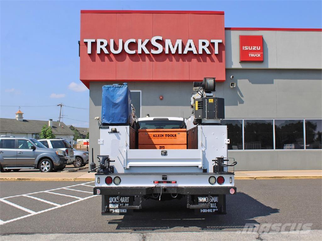Ford F550 Truck mounted cranes