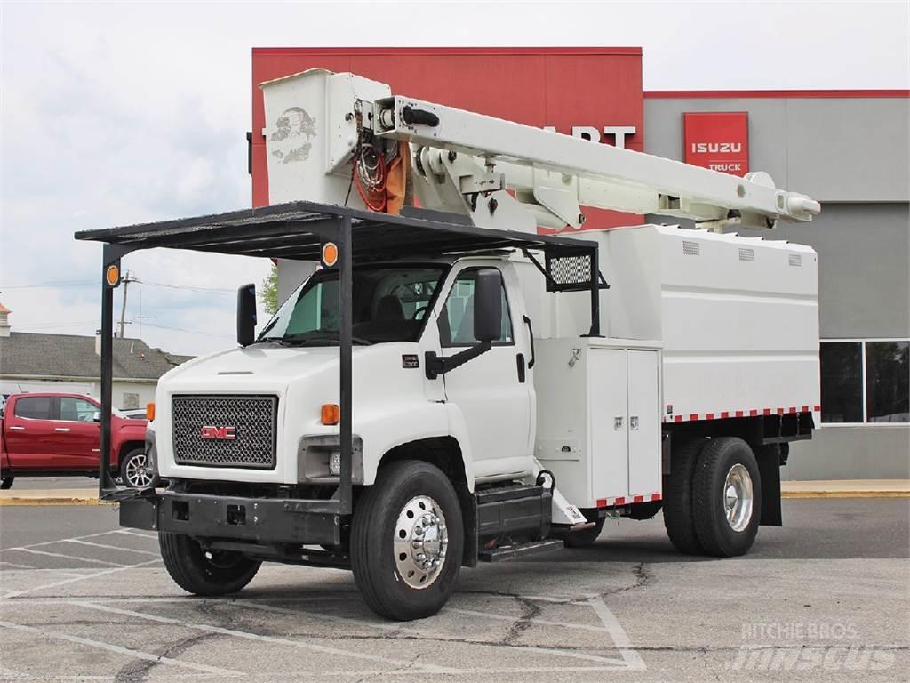 GMC 7500 Wood chip trucks