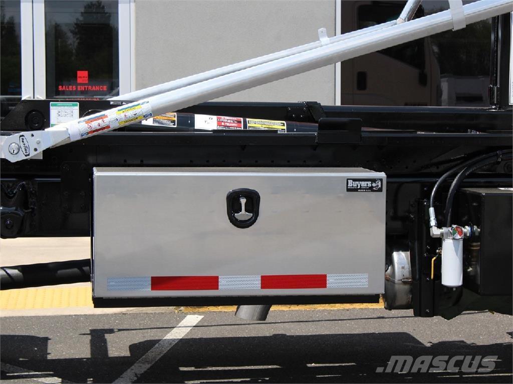 Isuzu FVR Container trucks