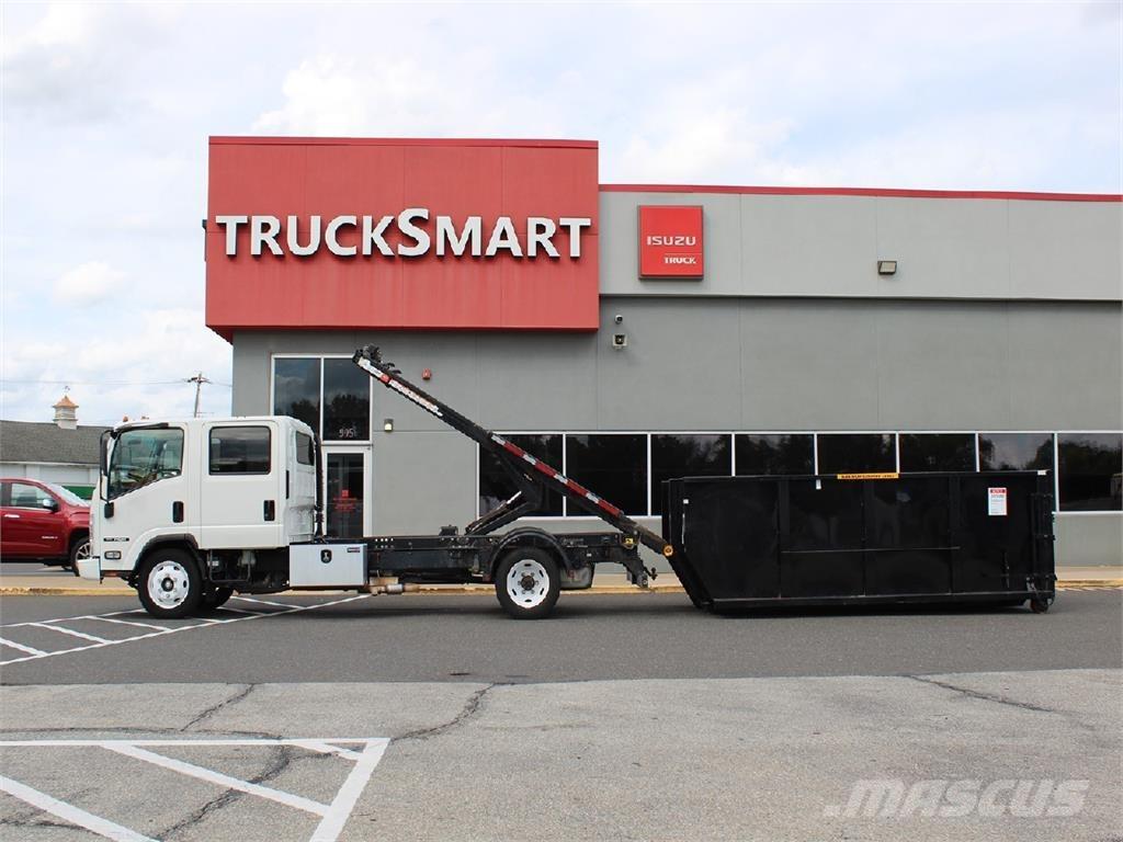 Isuzu NQR Demountable trucks