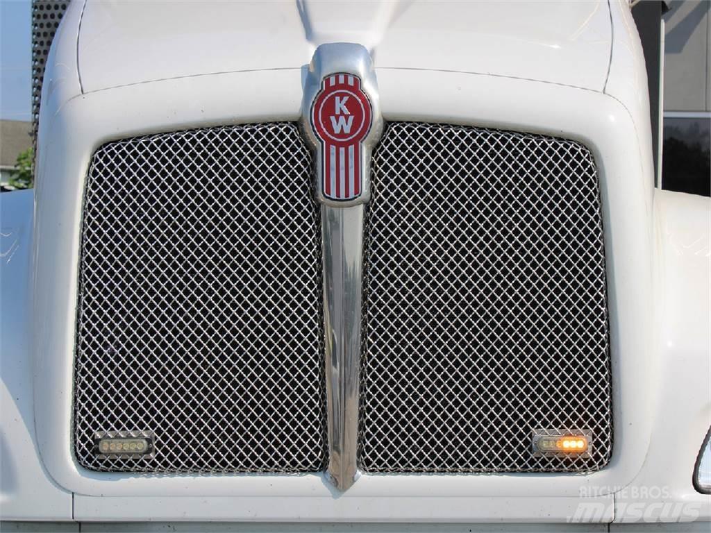 Kenworth T370 Recovery vehicles