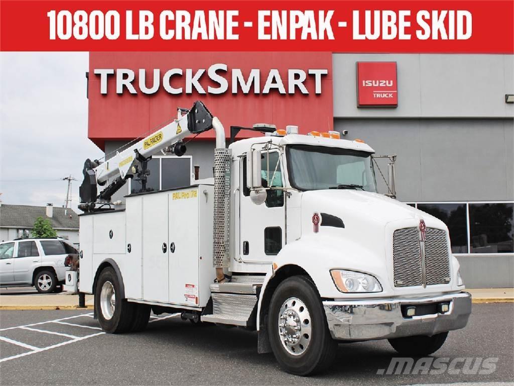 Kenworth T370 Truck mounted cranes