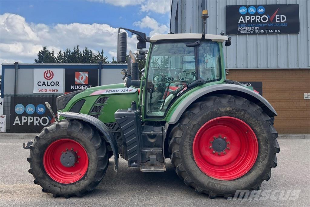 Fendt 724 Tractors