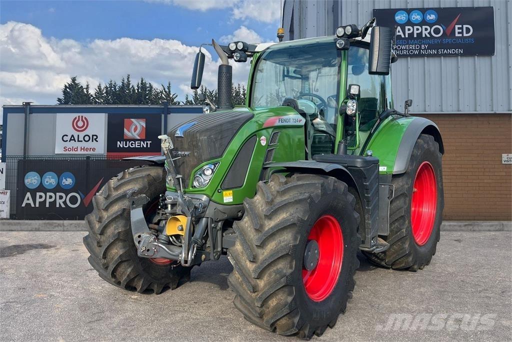 Fendt 724 Tractors