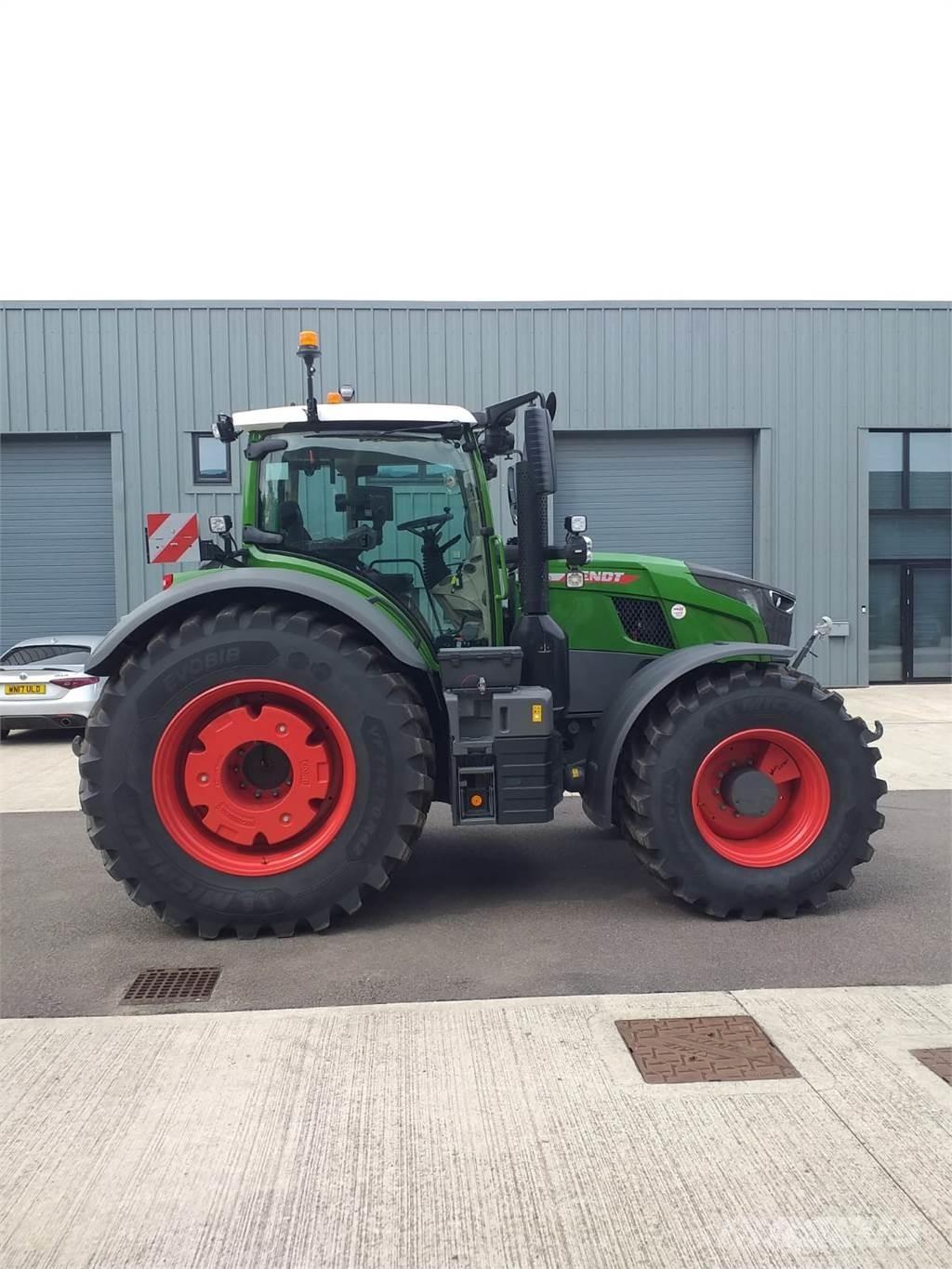 Fendt 728 Tractors