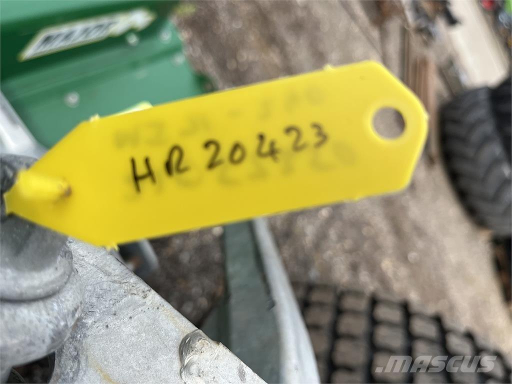 Major MJ71-240 Mowers