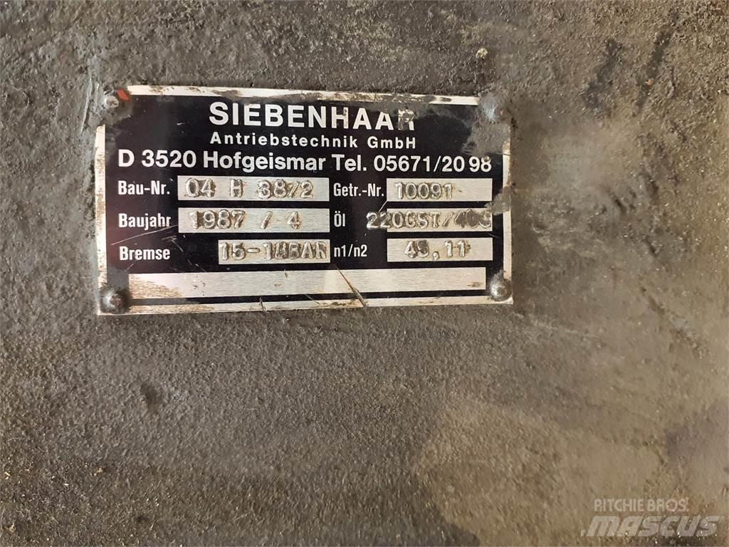 Krupp KMK 4070 winch Crane parts and equipment