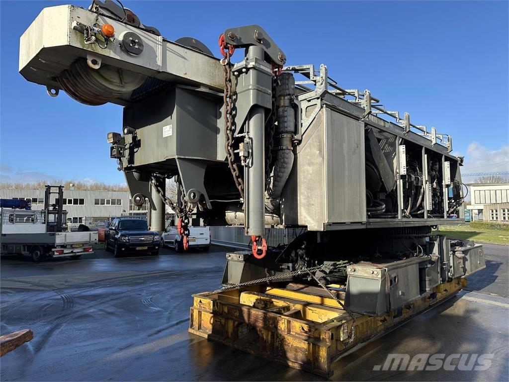 Liebherr LR 1160 All terrain cranes