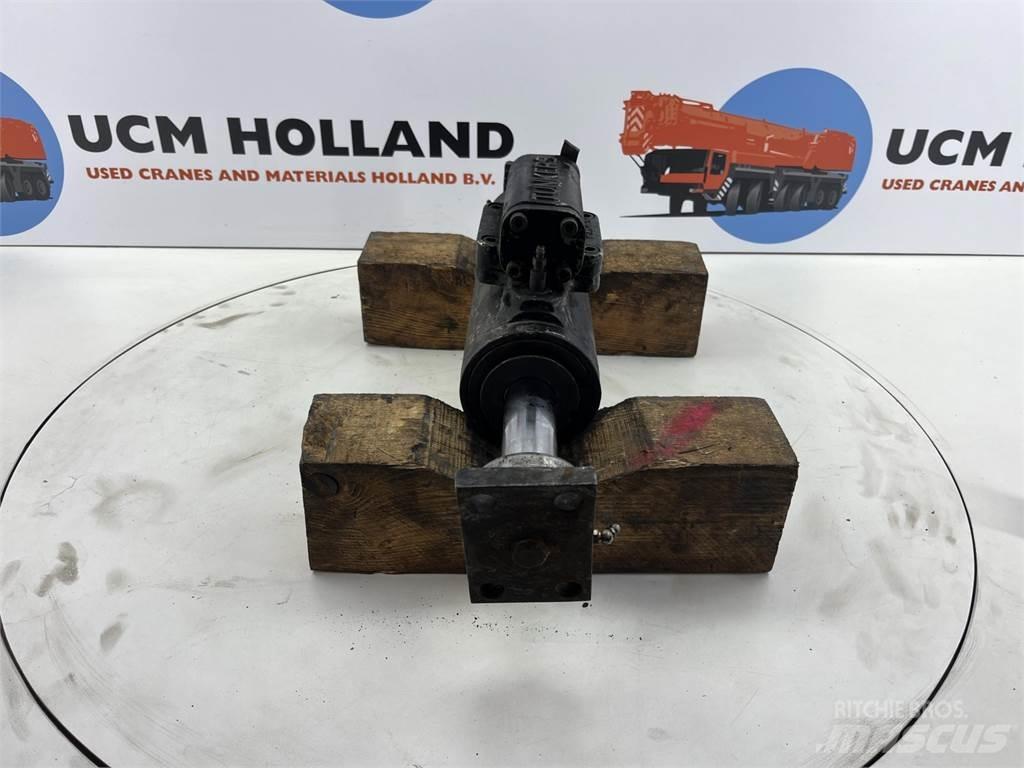 P&H S35 Cilinder Crane parts and equipment