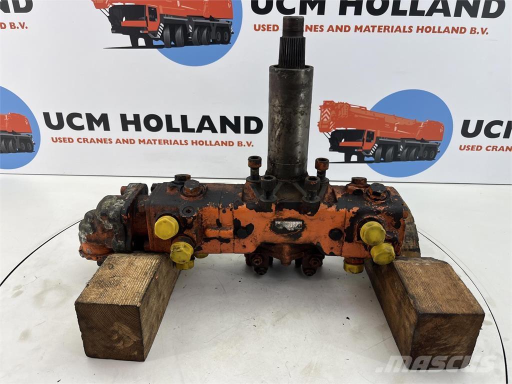  Steering box 210bar Crane parts and equipment