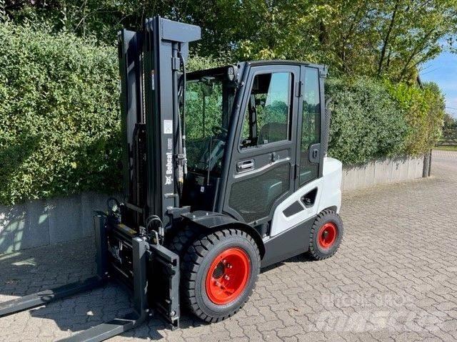 Bobcat D35C-9 Diesel trucks