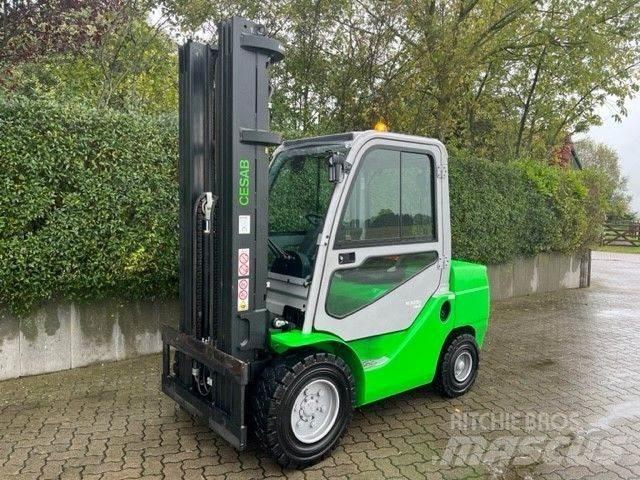 Cesab M335H-DV Diesel trucks