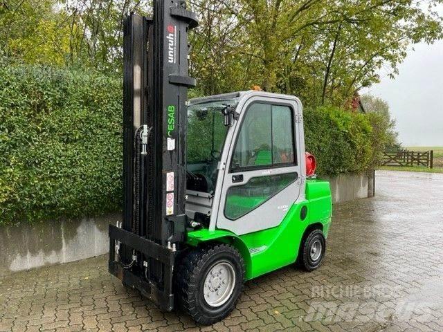 Cesab M335H-GV LPG trucks