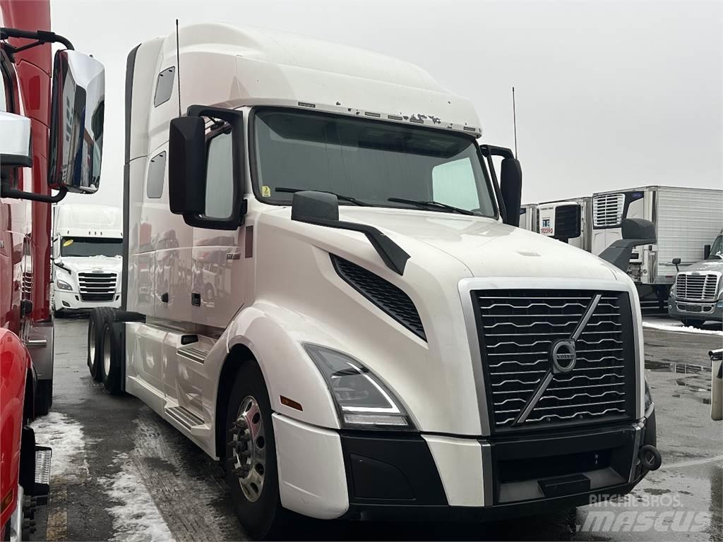 Volvo VNL760 Prime Movers