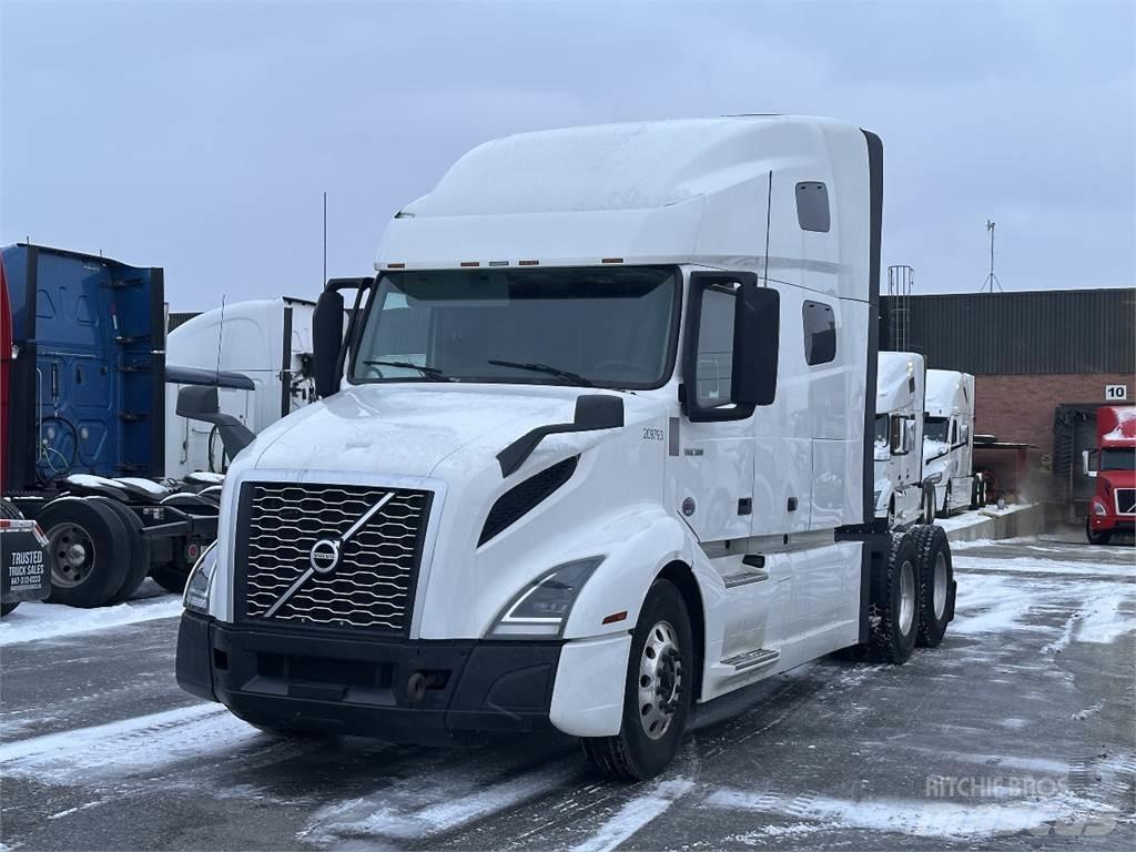 Volvo VNL760 Prime Movers