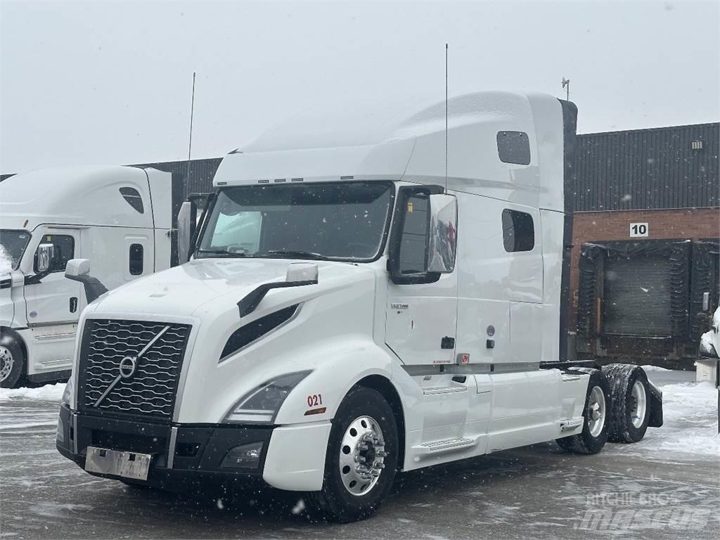 Volvo VNL760 Prime Movers