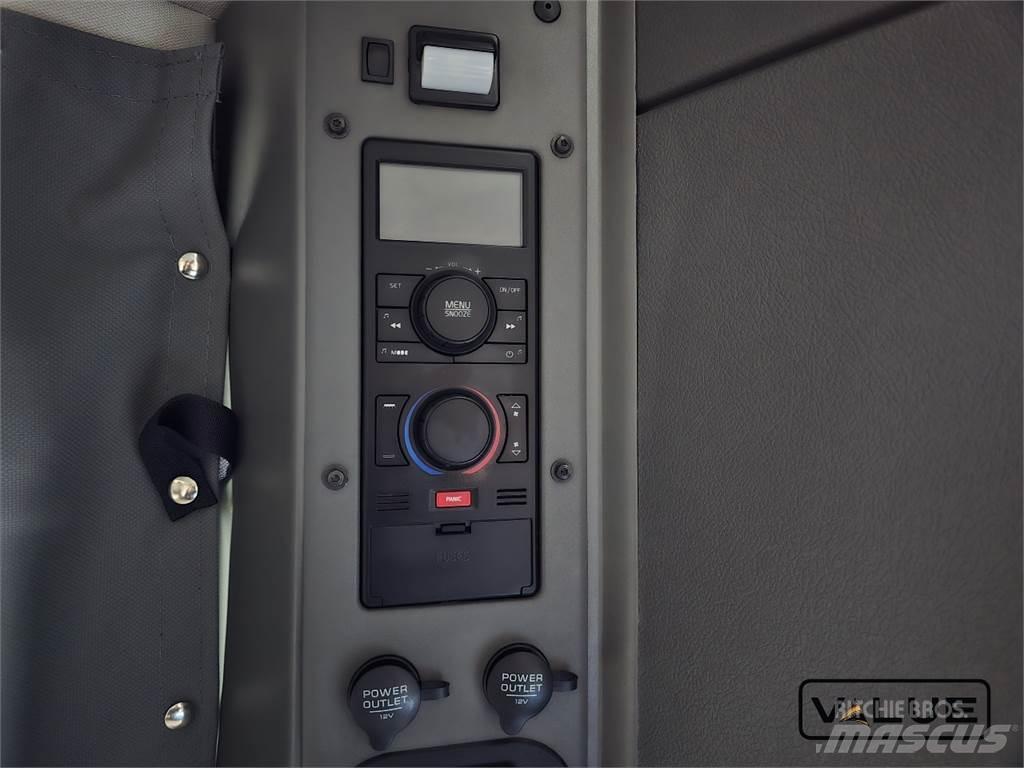 Volvo VNL860 Prime Movers