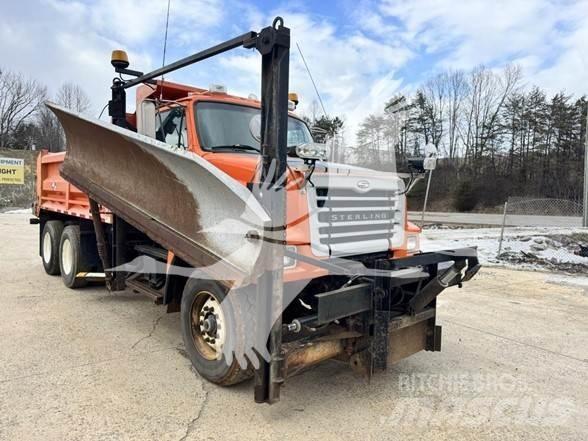 Sterling LT9500 Sand and salt spreaders