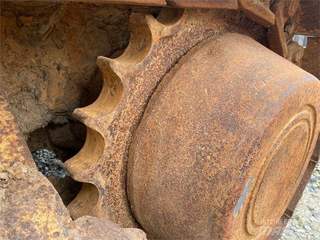 CAT 935B Other