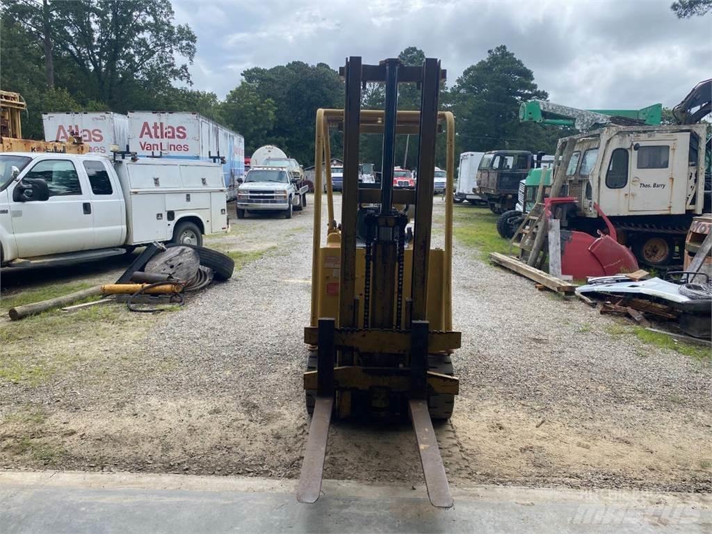 CAT T40B Other