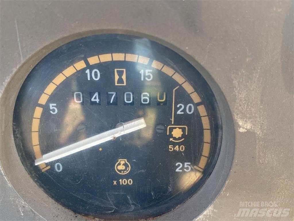 Ford 575D Other