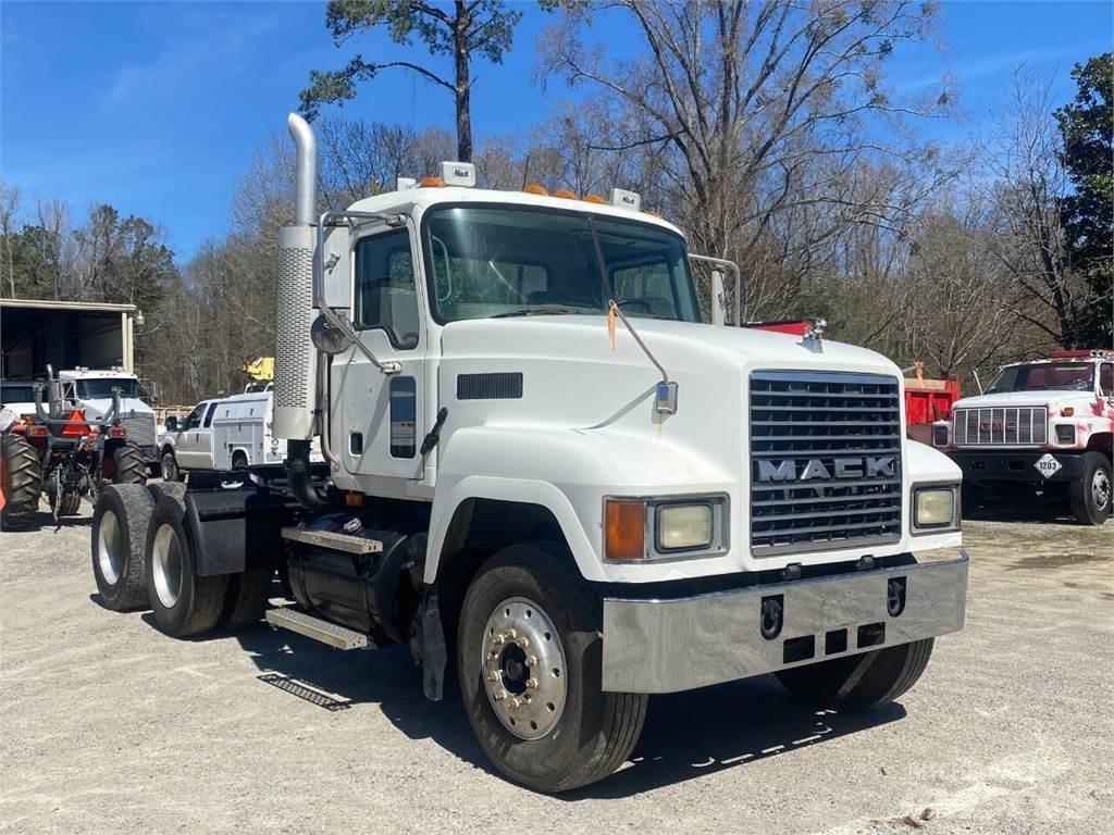 Mack CH613 Other