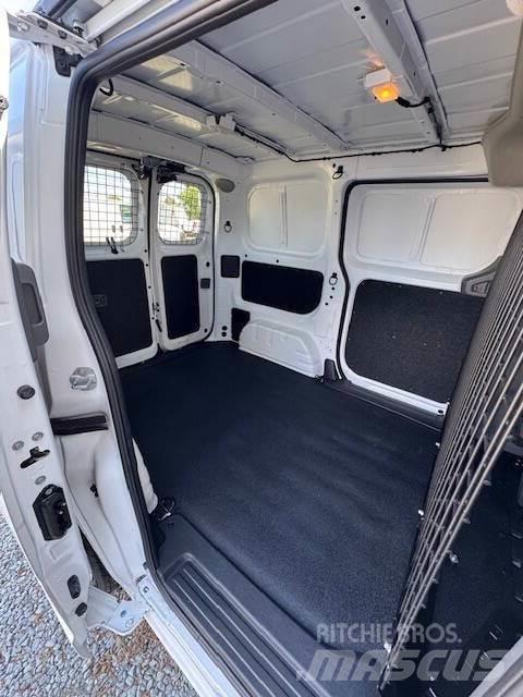 Nissan NV200 Other